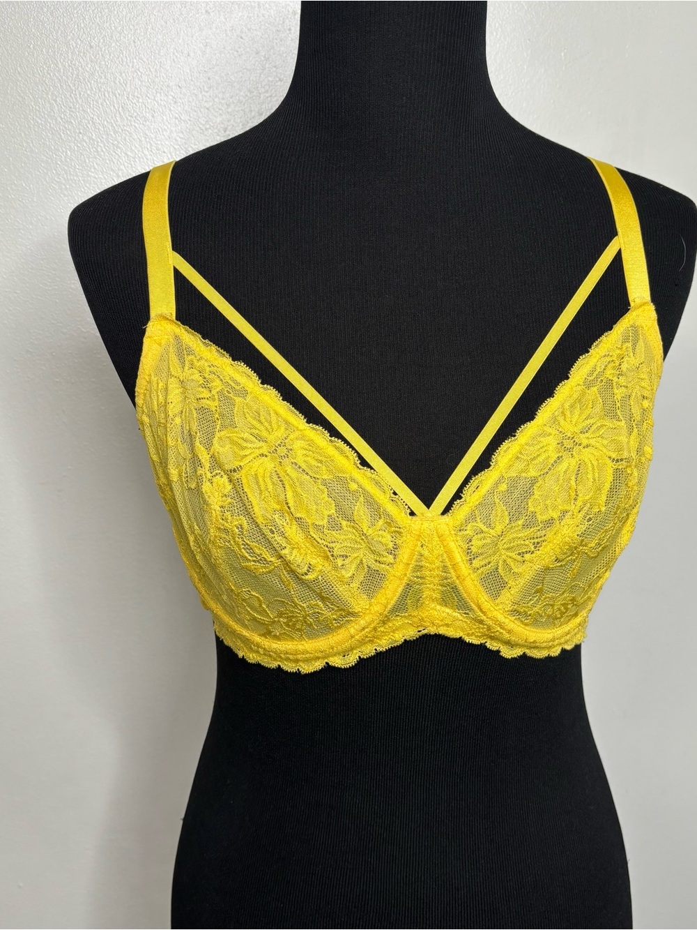 HSIA Strappy Unlined Lace Minimizer Bra - 34D. Bright Yellow